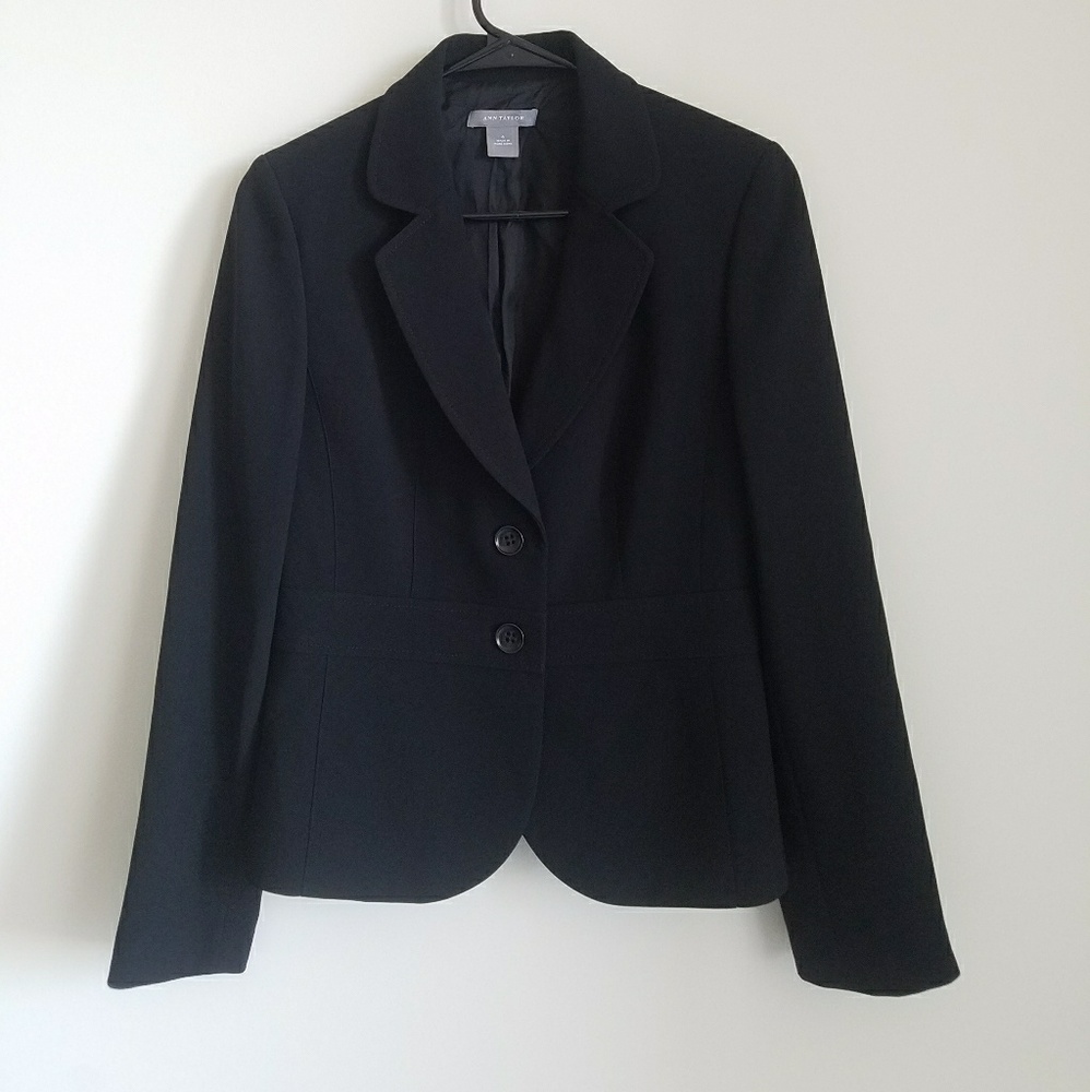 Ann Taylor blazer, like new